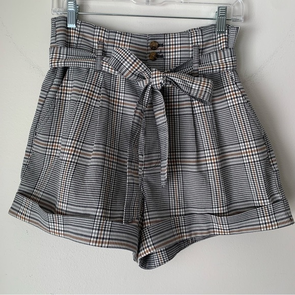 Abercrombie & Fitch High Waist Plaid Shorts - Black and Tan - Picture 1 of 16